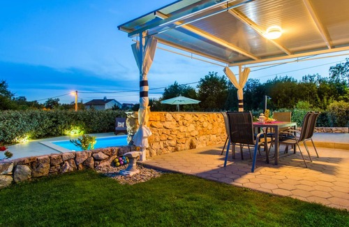 Kras Villa | 70 m² Villa ∙ 2 bedrooms ∙ 5 guests