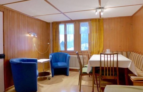 Lauterbrunnen Ski Chalet | 700 ft² Chalet