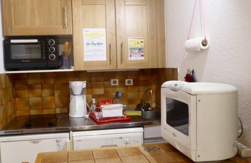 Valloire Apartment | 70m from ski slopes, Ground floor, balcony, parking, tv, ski locker, 32m², Valloire