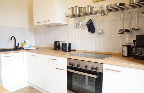 Ilversgehofen Apartment | 70m2 Period-Apartment w/2BR, Smart-TV, parking