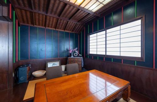 Setagaya Apartment | 70s JapaneseStyle 2LDK 30 Min Shibuya 50sqm Space