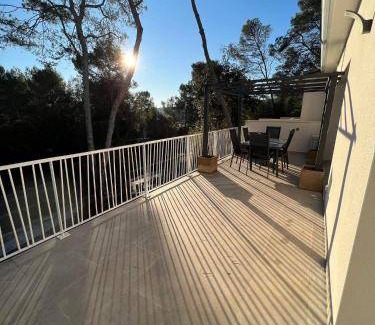 Saint-Clement-de-Riviere Apartment | 71 m² Apartment ∙ 2 bedrooms ∙ 6 guests