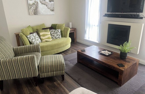 Llanarth Cabin | 71 The Beech House Lodge - A fabulous woodland and coastline escape.