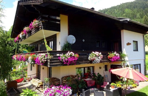 Millstatt Apartment | 72 m² Apartment ∙ 2 bedrooms ∙ 6 guests