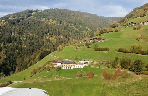 Zell am See Apartment | 72 m² Apartment ∙ 2 bedrooms ∙ 6 guests