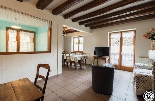 Montauban-de-Luchon House | 72 m² Gîte ∙ 2 bedrooms ∙ 4 guests