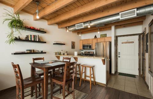 Historic Downtown Durango House | 725 E College Unit 8