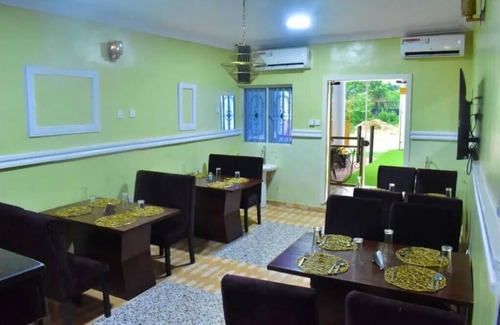 Ijebu Ode Hotel | 74 Igbeba Rd