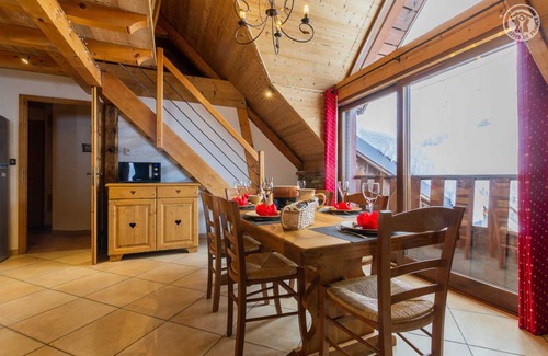 Saint-Jean-d'Arves House | 74 m² Gîte ∙ 3 bedrooms ∙ 6 guests