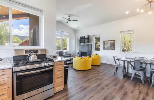 Ridgway House | 749 Sherman Street