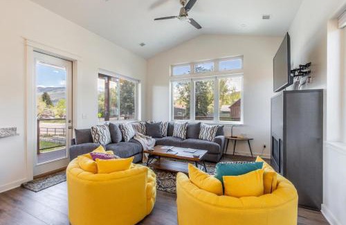 Ridgway House | 749 Sherman Street