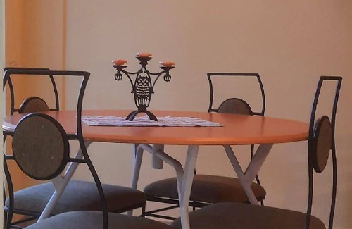 Wellawatta North Apartment | 75 m² Apartment ∙ 1 bedroom ∙ 2 guests
