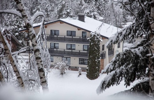 Stanzach Apartment | 75 m² Apartment ∙ 2 bedrooms ∙ 4 guests
