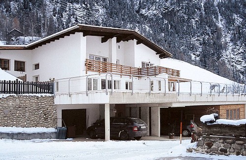 Runhof Apartment | 75 m² Apartment ∙ 2 bedrooms ∙ 5 guests