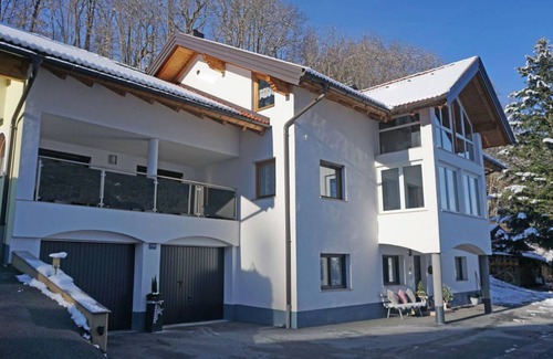 Wenns Apartment | 75 m² Apartment ∙ 2 bedrooms ∙ 4 guests
