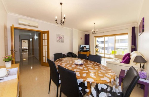 Lagos Apartment | 75 m² Apartment ∙ 2 bedrooms ∙ 4 guests