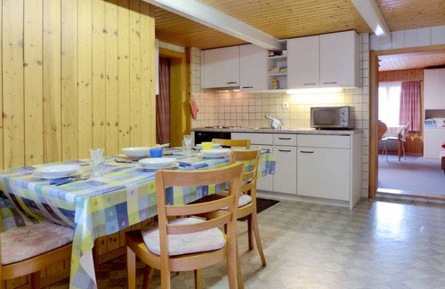 Frutigen Apartment | 75 m² Apartment ∙ 2 bedrooms ∙ 4 guests