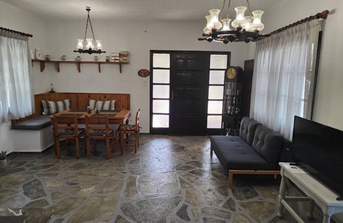 Vagia House | 75 m² House ∙ 1 bedroom ∙ 5 guests