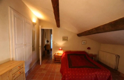 Gigondas House | 75 m² House ∙ 2 bedrooms ∙ 4 guests