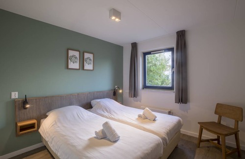 Julianadorp Villa | 75 m² Villa ∙ 2 bedrooms ∙ 4 guests