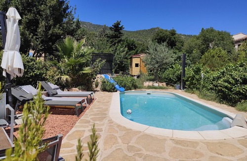 Signes House | 75m² village house in the heart of Provence