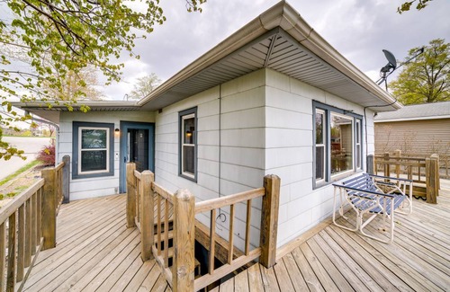 Columbia City Cottage | 76 m² Cabin ∙ 2 bedrooms ∙ 6 guests