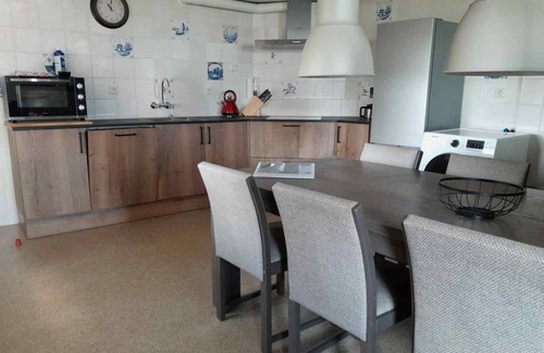 Zuideinde House | 76 m² House ∙ 3 bedrooms ∙ 6 guests
