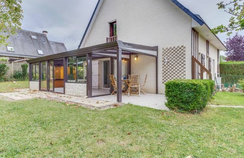 Villers-sur-Mer Resort | 77 m² Resort ∙ 2 bedrooms ∙ 4 guests