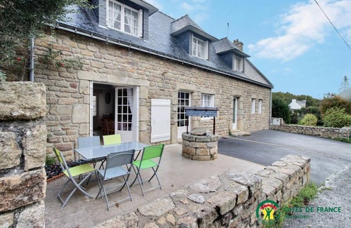 Sainte-Helene House | 78 m² Gîte ∙ 3 bedrooms ∙ 5 guests