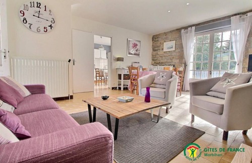 Sainte-Helene House | 78 m² Gîte ∙ 3 bedrooms ∙ 5 guests