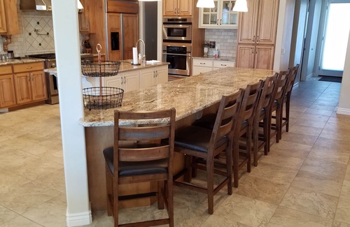 Cedar City House | 7800 SF Mansion! 7 BR 6 1/2 Bath! Theater, Gym & Game Room. Outrageous Views!
