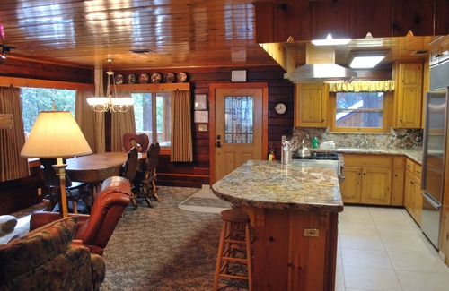 North Wawona Cabin | (79) Half Dome (1 Bedroom Only) at The Redwoods In Yosemite