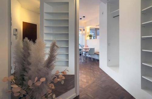 Stationsbuurt Noord Apartment | 79 m² Apartment ∙ 2 bedrooms ∙ 4 guests