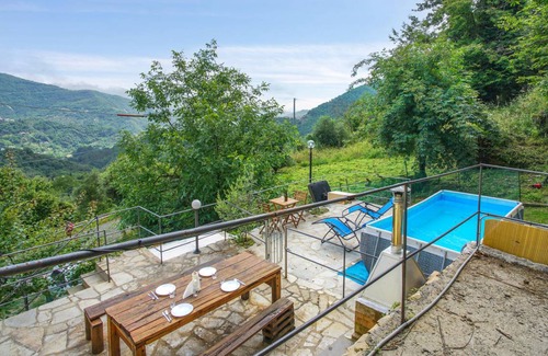 Garbarini House | 79 m² Maisonette ∙ 2 bedrooms ∙ 4 guests
