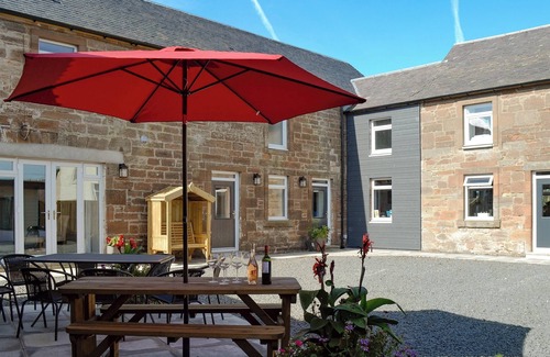 Mauchline Cottage | 8 bedroom accommodation in Tarbolton, near Ayr