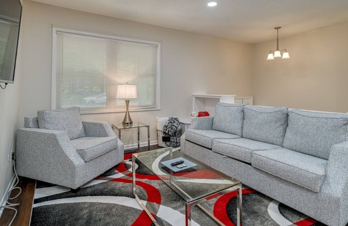 Athens House | 8 Beds | Ping Pong Table | 5 Miles to UGA