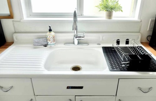 Mariposa Apartment | #8 Downtown Apt -Historic main street - King Bednn