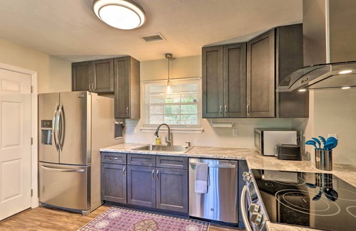 Tallahassee House | ~ 8 Mi to FSU: Bright Tallahassee Retreat!
