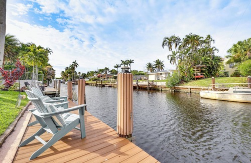 Lauderdale Isles House | 8 Mi to Las Olas Beach: Canal-Front Oasis w/Pool!