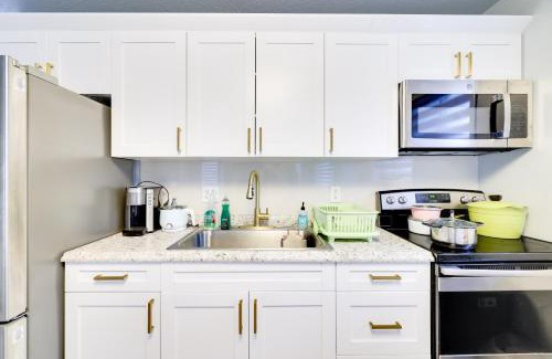 Tobyhanna House | 8 Mi to Tobyhanna State Park Poconos Home!