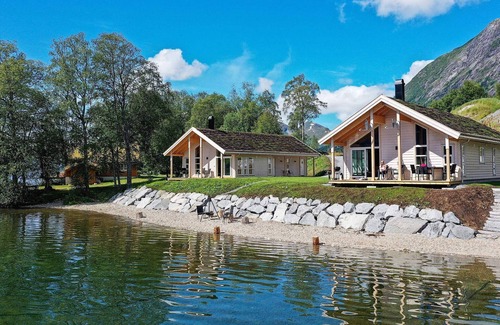 Jolster House | 8 person holiday home in skei i jølster