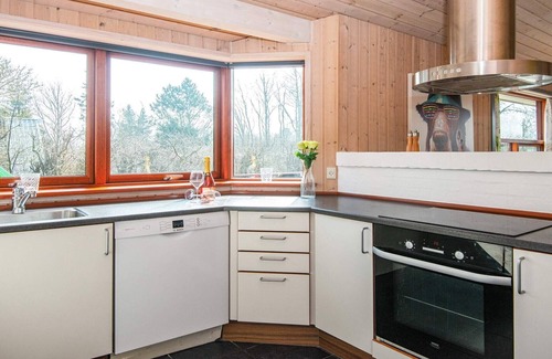 Pøt Strandby House | 8 person holiday home in Juelsminde