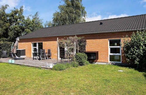 Bøtø By House | 8 person holiday home in Væggerløse