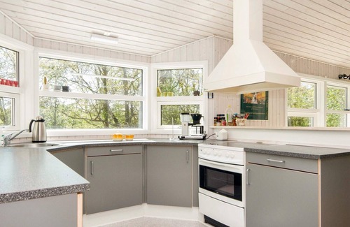 Fjellerup House | 8 person holiday home in Glesborg-By Traum