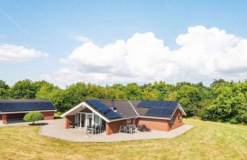 Jegum House | 8 person holiday home in Oksbøl-By Traum