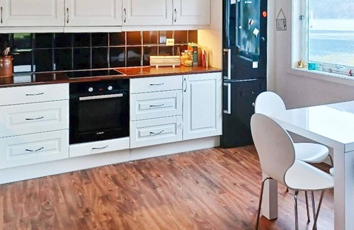 Stryn House | 8 person holiday home in Innvik-By Traum