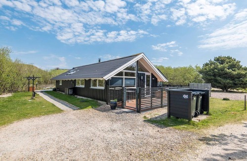 Rindby Strand House | 8 person holiday home in Fanø