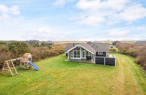 Vrist Strand House | 8 person holiday home in Harboøre-By Traum