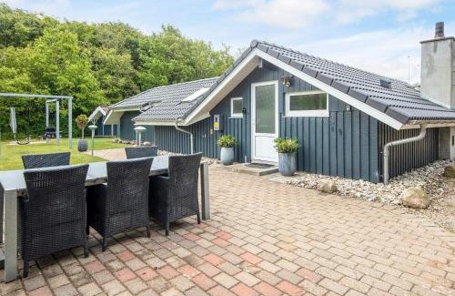 Bork Havn House | 8 person holiday home in Hemmet