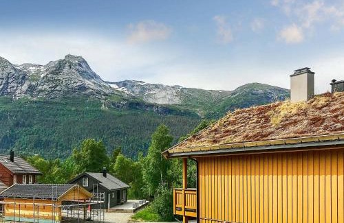 Voss Apartment | 8 person holiday home in skulestadmo